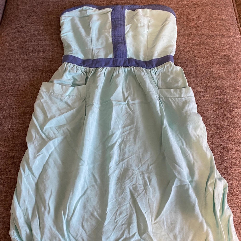 Strapless sundress with POCKETS
